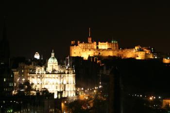 Edinburgh at night 13-11-06